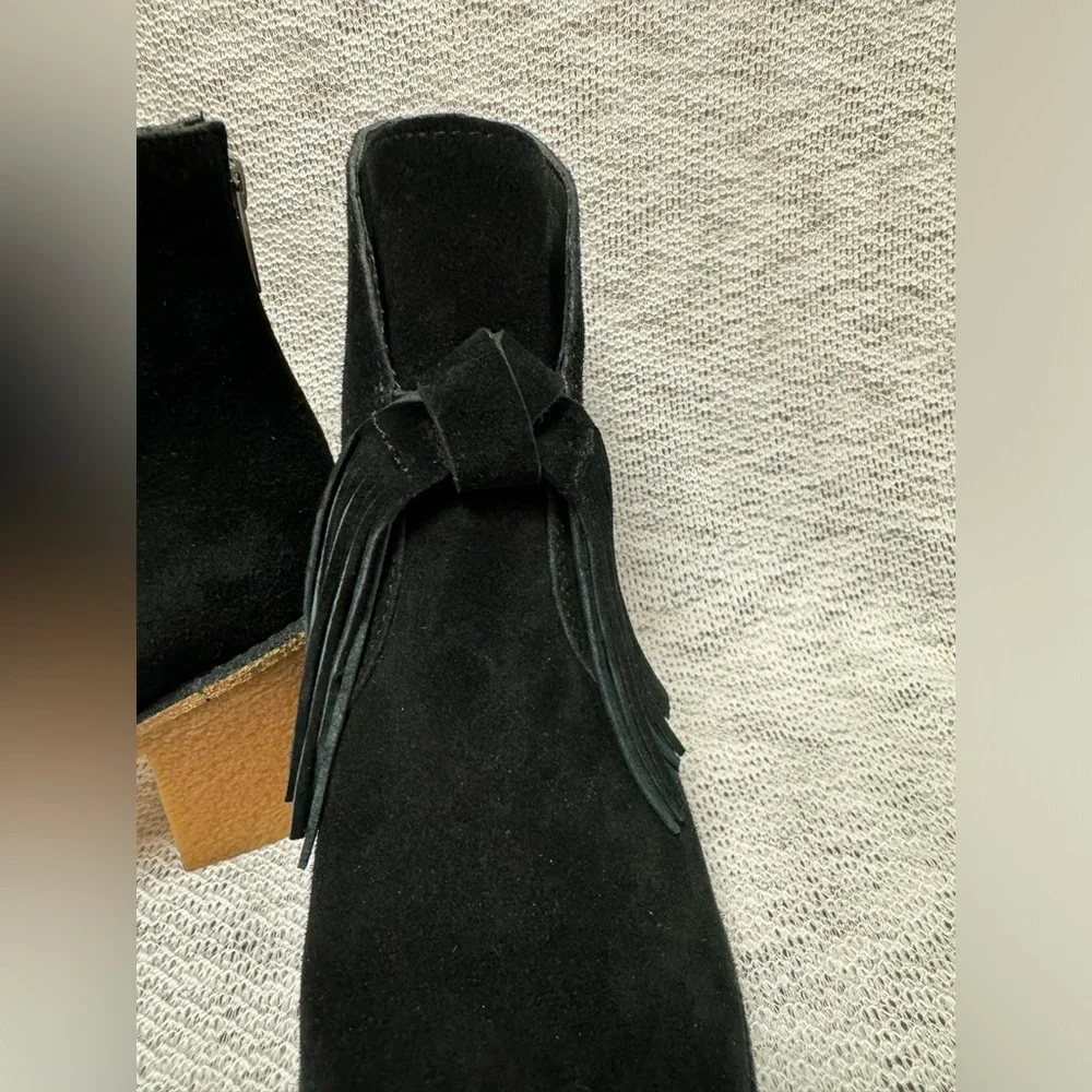 New UGG Suede Fringe Black Corrin Ankle Booties US Size 11